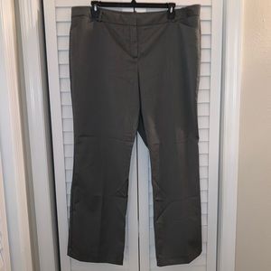 *CLOSET CLEANOUT* NWOT Worthington Modern Trouser